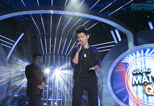 Hoài Linh chào thua Mai Quốc Việt vì giả giọng 9 ca sĩ