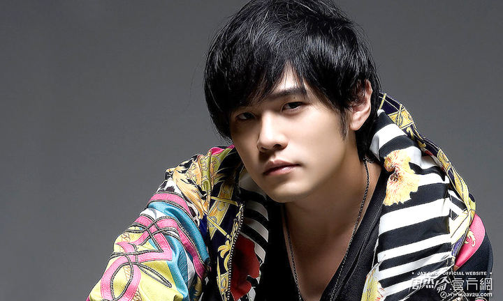 Châu Kiệt Luân bí mật đăng ký kết hôn?