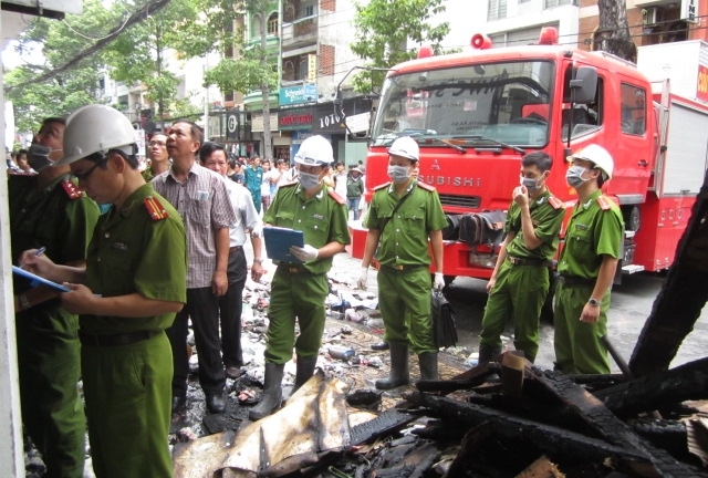 Nạn nhân chết cháy ôm chặt túi đựng tiền