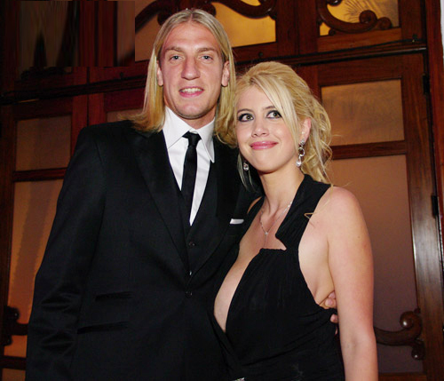 Cựu sao Barca bất ngờ 