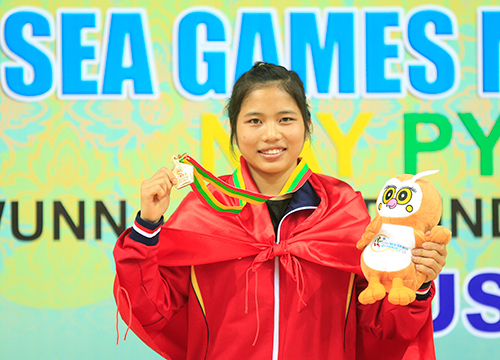 Câu chuyện đẫm lệ về nhà vô địch SEA Games bị thương vì… vác lúa