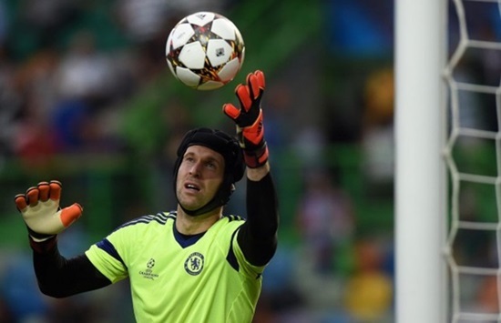 Vì sao thủ môn Petr Cech khó đến Arsenal?