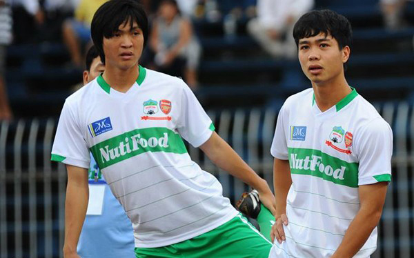 Công Phượng, Tuấn Anh được CLB hàng đầu Nga theo sát