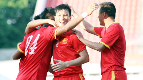 Việt Nam 1-3 Palestine: Văn Quyết không cứu nổi chủ nhà