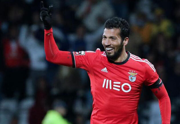 Quen thói ki bo, M.U lại vồ hụt sao khủng