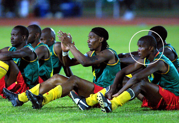 Tin vắn World Cup 2014: Neymar được bác sỹ xinh đẹp xoa bóp