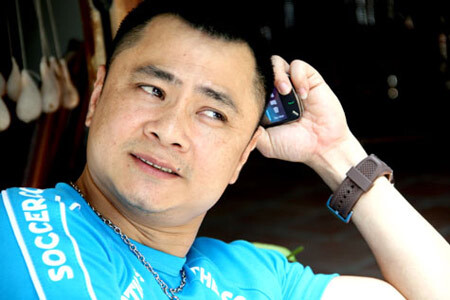 Video: Diễn viên hài Tự Long hát chèo cực hay về Ronaldo