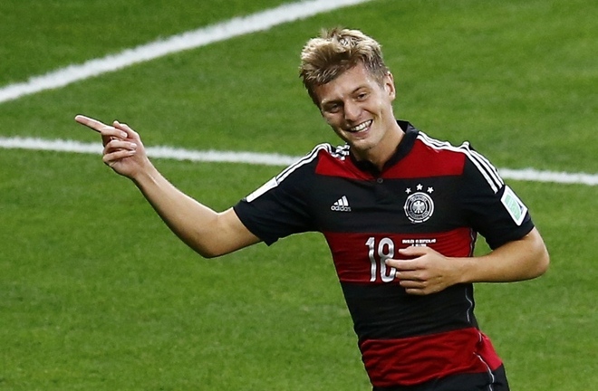 Clip: 5 bàn thắng đẹp nhất bán kết World Cup 2014