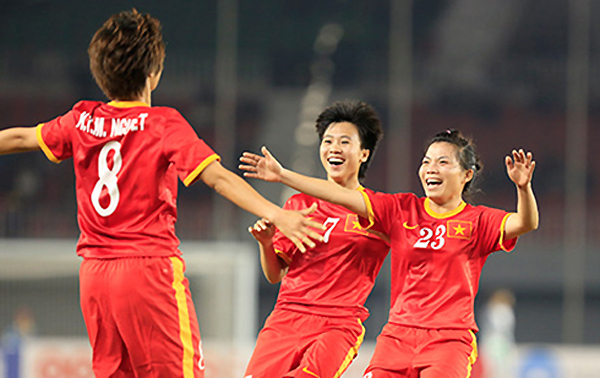 Ngược dòng hạ Thái Lan, ĐT nữ Việt Nam được thưởng nóng
