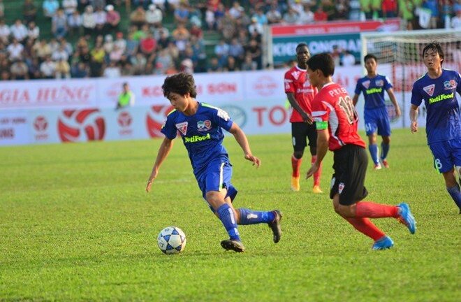 Không ngại VFF, HLV Miura lên tiếng chê Công Phượng và lứa U19