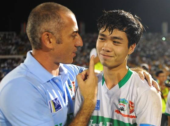 Thầy ruột của Công Phượng được bầu Đức đảm bảo tương lai