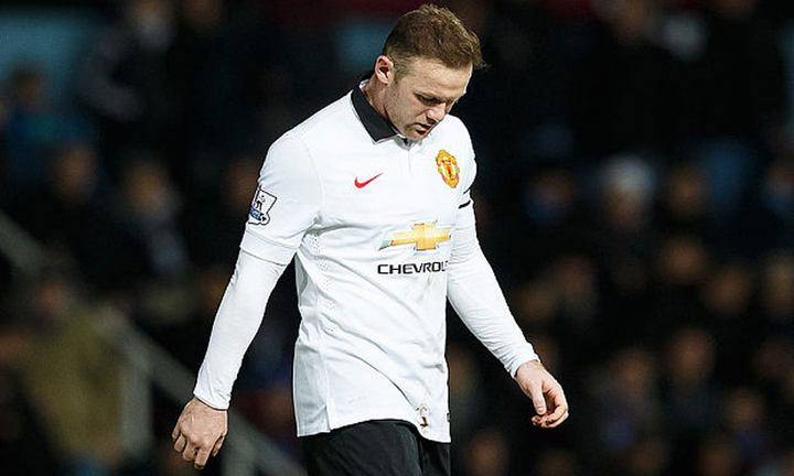 Van Gaal bóng gió để Rooney đá vị trí tiền đạo