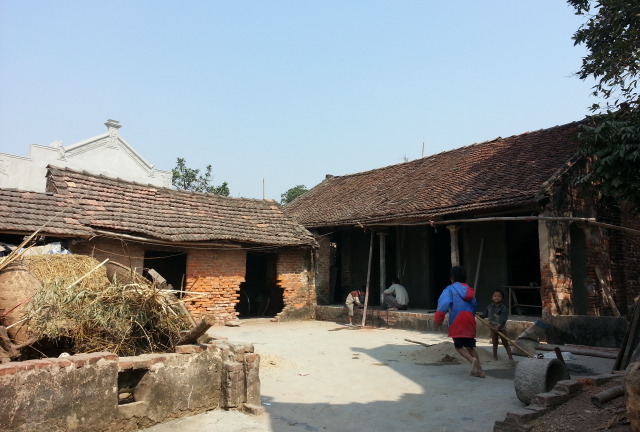 Xót xa gia đình 3 đời không có Tết ở Hà Nội