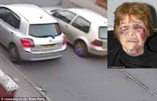 Truy bắt nhóm côn đồ giật túi xách rồi kéo lê cụ bà trên đường