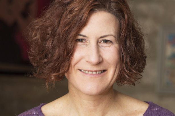 Bệnh lạ: Người phụ nữ bốc mùi cá ươn, trứng thối