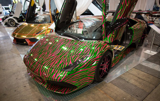 Những bản độ siêu xe méo mó