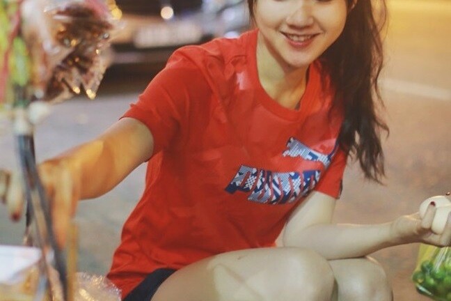 Vẻ đẹp “tựa tranh vẽ” của hot girl 9X Sài Thành