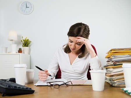 Bệnh nguy hiểm dễ gặp phải ở dân văn phòng