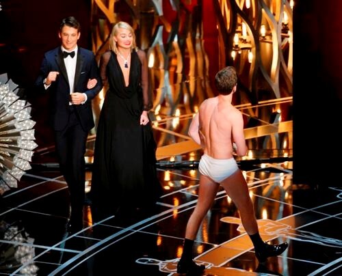 Oscar 2015: Harris gây sốc khi mặc quần lót dẫn chương trình