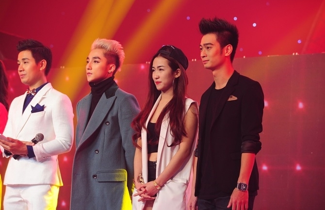 Video: DJ Trang Moon cover “Yêu anh” khiến dân mạng phát cuồng