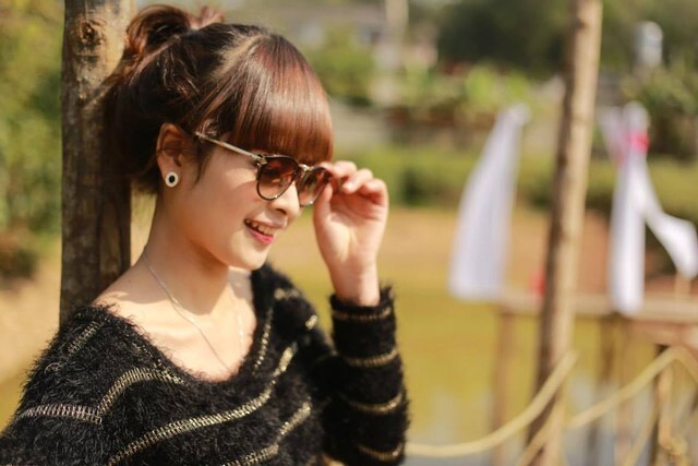 Cận cảnh nhan sắc xinh đẹp cô gái 