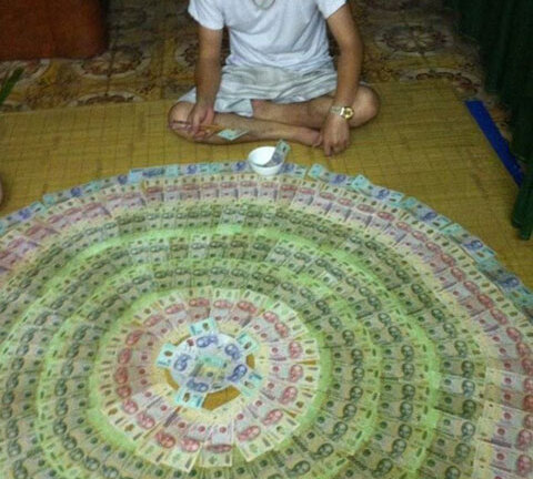 Sốc với người đàn ông khoe 