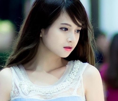 Cô nàng búp bê Macy Pine gây sốt cộng đồng mạng Việt