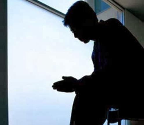 Chỉ vì ham giàu mà tôi lấy phải cô vợ ăn chơi, lăng loàn