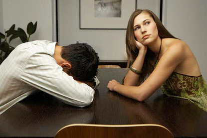 Chung sống 5 năm mới phát hiện vợ lăng loàn, sinh con bạn thân