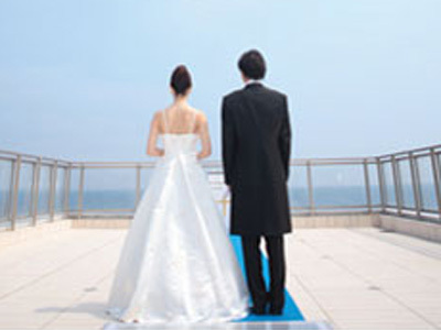 Hận bố tôi quyết tâm lấy chồng Tây để trả thù