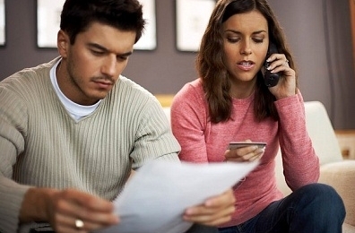 Chồng chi li với vợ con từng đồng dù lương 20 triệu/ tháng