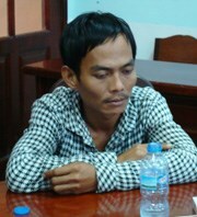 Vụ xác chết trong bao tải: Con sát hại cha vì “già còn hư đốn”