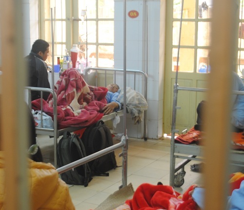 Nghi con gái bị cưỡng hiếp, bố uất ức uống thuốc sâu tự tử