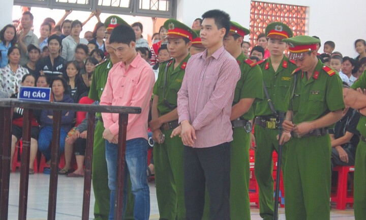 Những vụ giết người đồng tính rúng động dư luận