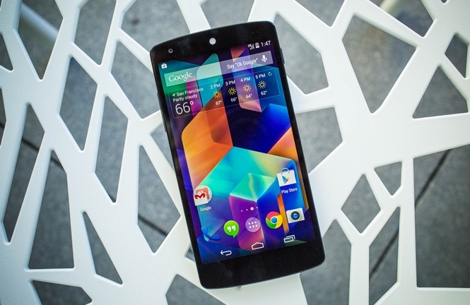 Nexus 5 bị Google âm thầm 