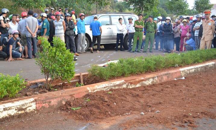 Truy tìm tài xế gây tai nạn chết người rồi bỏ trốn