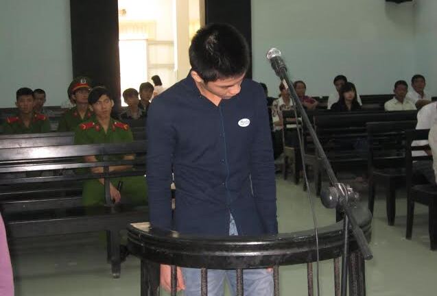  "Yêu " bạn gái 12 tuổi, nam thanh niên lãnh 9 năm tù