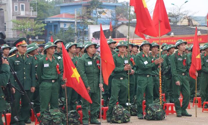 Tưng bừng ngày hội thanh niên lên đường nhập ngũ