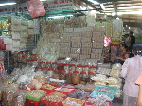 Món đại bổ yến sào: Coi chừng ăn trúng tinh bột!