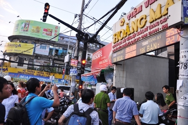 Công an phải trả lại số tài sản thu giữ của tiệm vàng Hoàng Mai