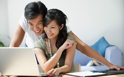 “Say nắng” đồng nghiệp nữ thì có sao?