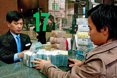 Ngân hàng đang... nhặt bạc lẻ!