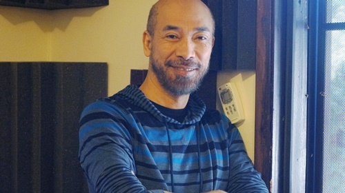 Trịnh Nam Sơn về nước làm liveshow hoành tráng