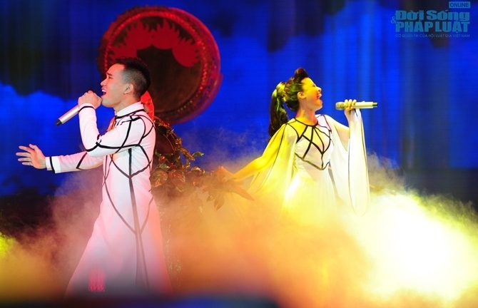 Nhìn lại những hình ảnh của Hà Duy - Hoàng Yến trong Cặp đôi hoàn hảo 2014