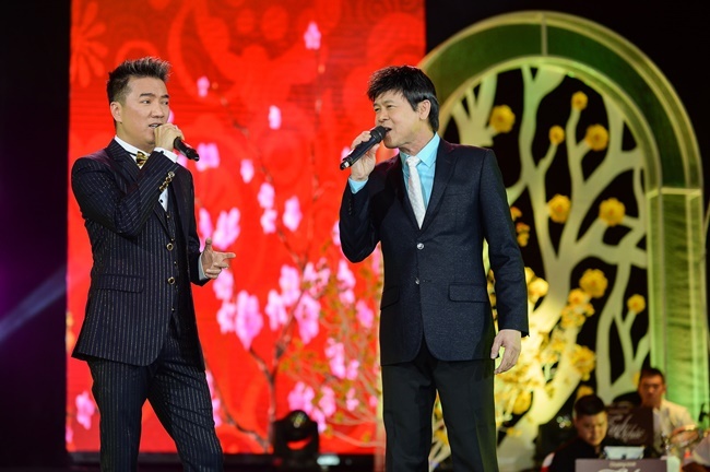 Mr Đàm mang vũ đoàn nhí khuấy động