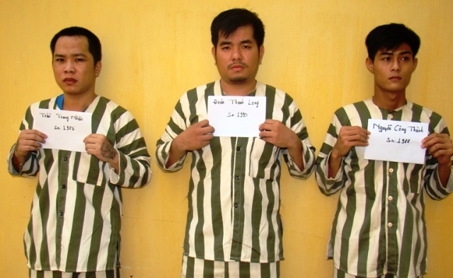 Bắt nhóm đối tượng hành hung người khác sau hai năm bỏ trốn