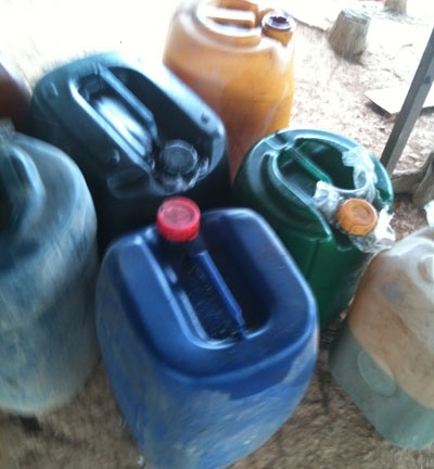 Vạch trần đường dây rút ruột, pha chế và tiêu thụ xăng dầu bẩn 