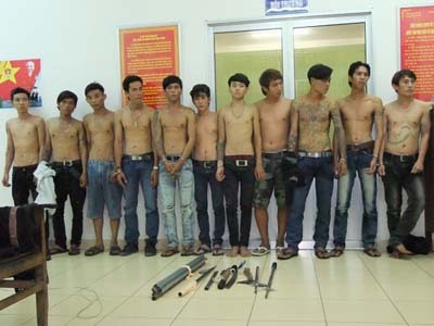 Vạch trần những cuộc chiến giành lãnh địa “khét mùi thuốc súng”