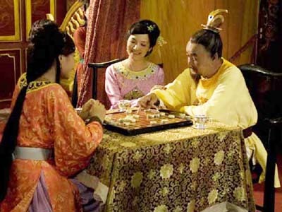 Dự án phim lịch sử: Chìa khóa vàng mở cánh cửa “độc quyền”?