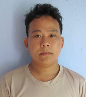 Người đàn ông cắn răng tố cháu ruột hãm hiếp con gái